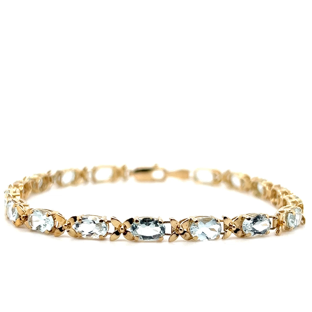 Estate 14KT Yellow Gold Aquamarine Flower Link Bracelet, ca. 1990's