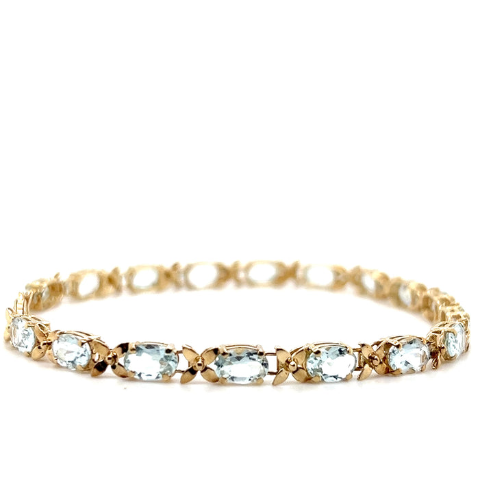Estate 14KT Yellow Gold Aquamarine Flower Link Bracelet, ca. 1990's
