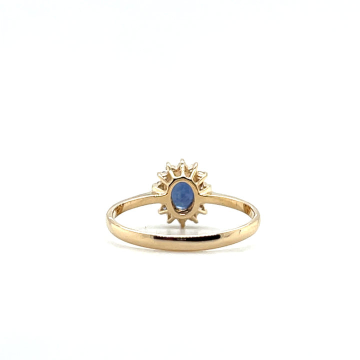 Estate 14K Yellow Gold Vintage Oval Blue Sapphire & Diamond Halo Ring