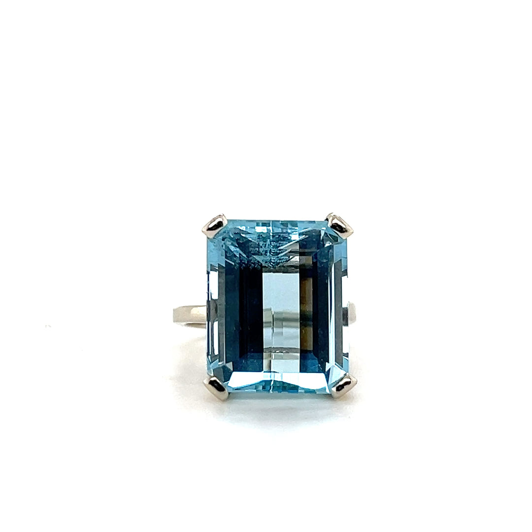 Estate 14K White Gold 18.59CTW Emerald-Cut Aquamarine Vintage Cocktail Ring