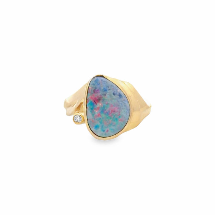 Estate 18K Yellow Gold Opal Solitaire Ring