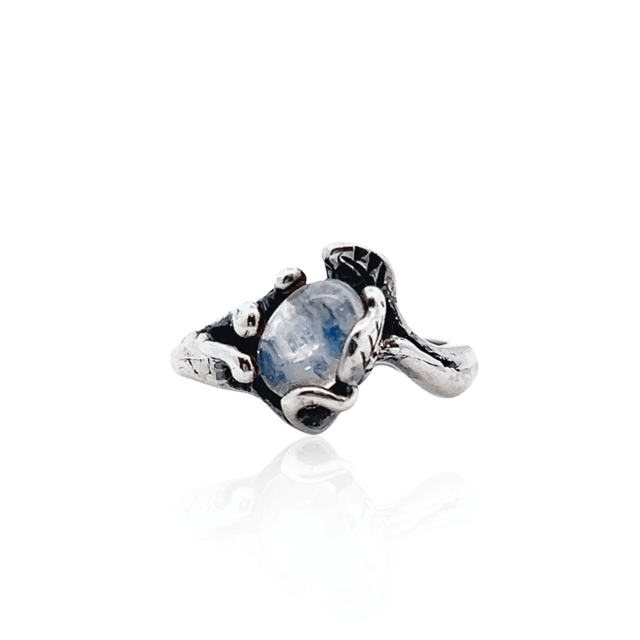 Estate Sterling Silver Oval Rainbow Moonstone Leaf Motif Ring