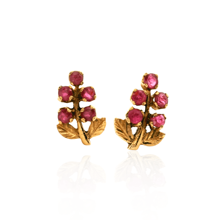 Estate 14K Yellow Gold 0.27 CTW Ruby Floral Motif Vintage Stud Earrings