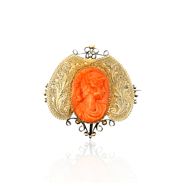 Estate 14K Yellow Gold Carved Coral Victorian Cameo Brooch
