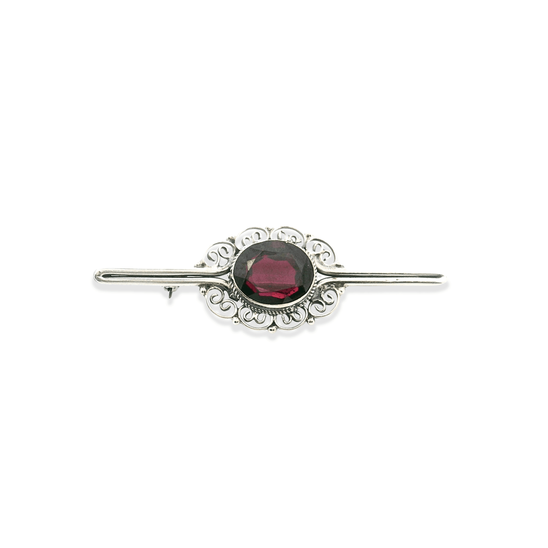 Estate Sterling Silver Oval Garnet Filigree Pin