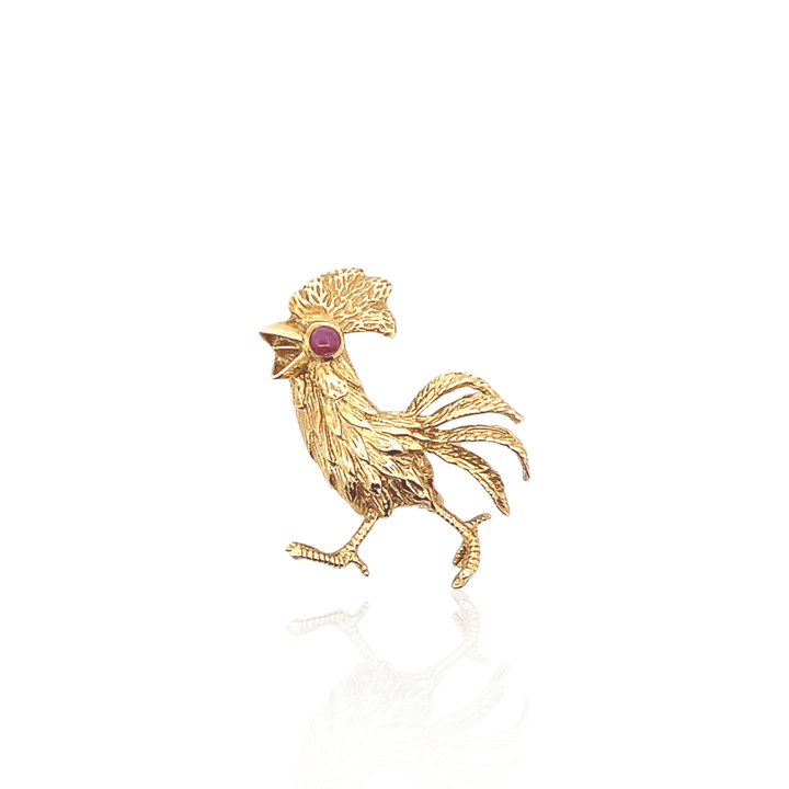 Estate 18K Yellow Gold 0.25CTW Vintage Ruby Rooster Brooch