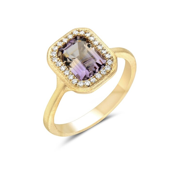 14K Yellow Gold Cushion Cut Amethyst & Diamond Halo Ring