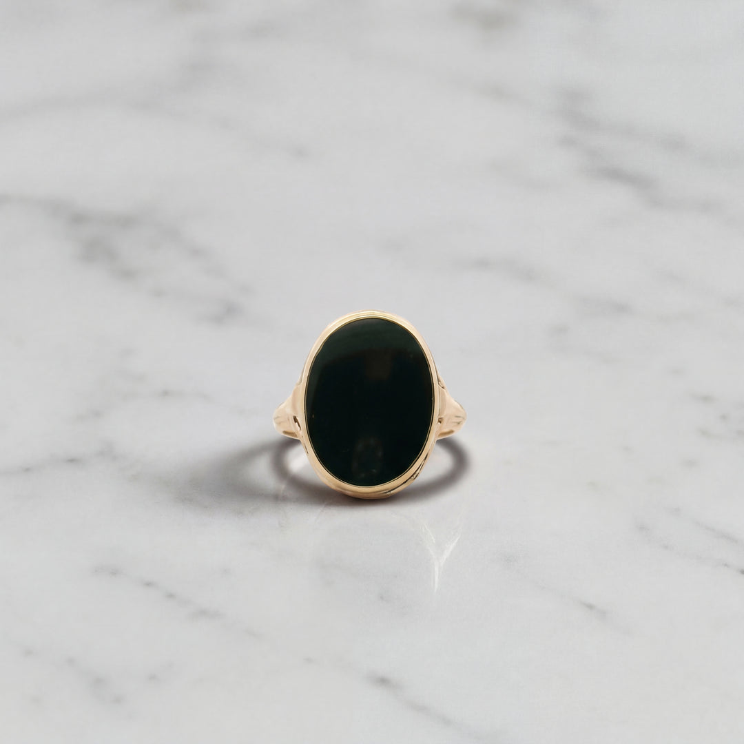 Estate 14K Yellow Gold Oval Black Onyx Vintage Ring