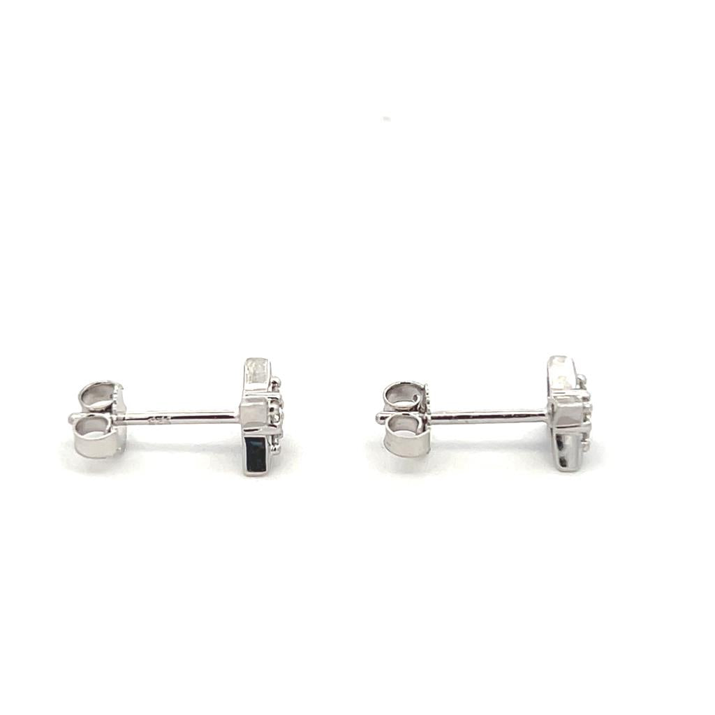 Sterling Silver 0.10ctw Diamond Star Stud Earrings