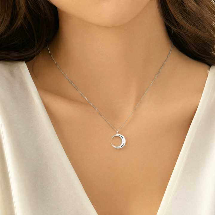 Estate Sterling Silver Crescent Moon Pendant Necklace