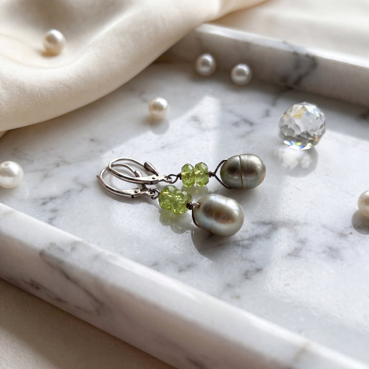 Estate Sterling Silver Dyed Green Pearl and Peridot Bead Dangle Earrings