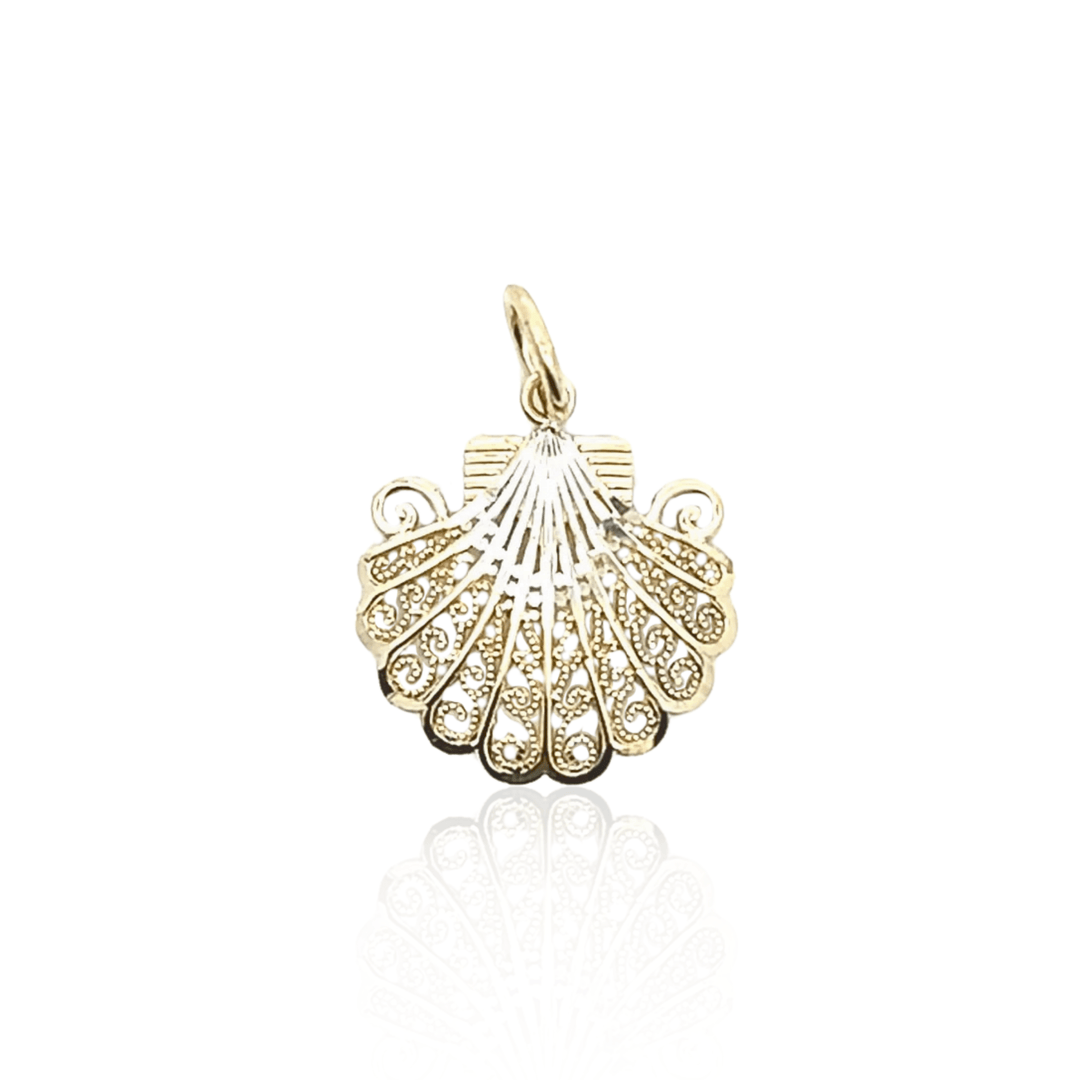 Estate 14K Two-Tone Gold Filigree Seashell Pendant
