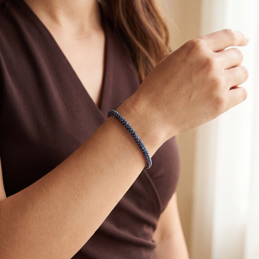 Estate 18K White Gold 9.17CTW Blue Sapphire Snake Bracelet