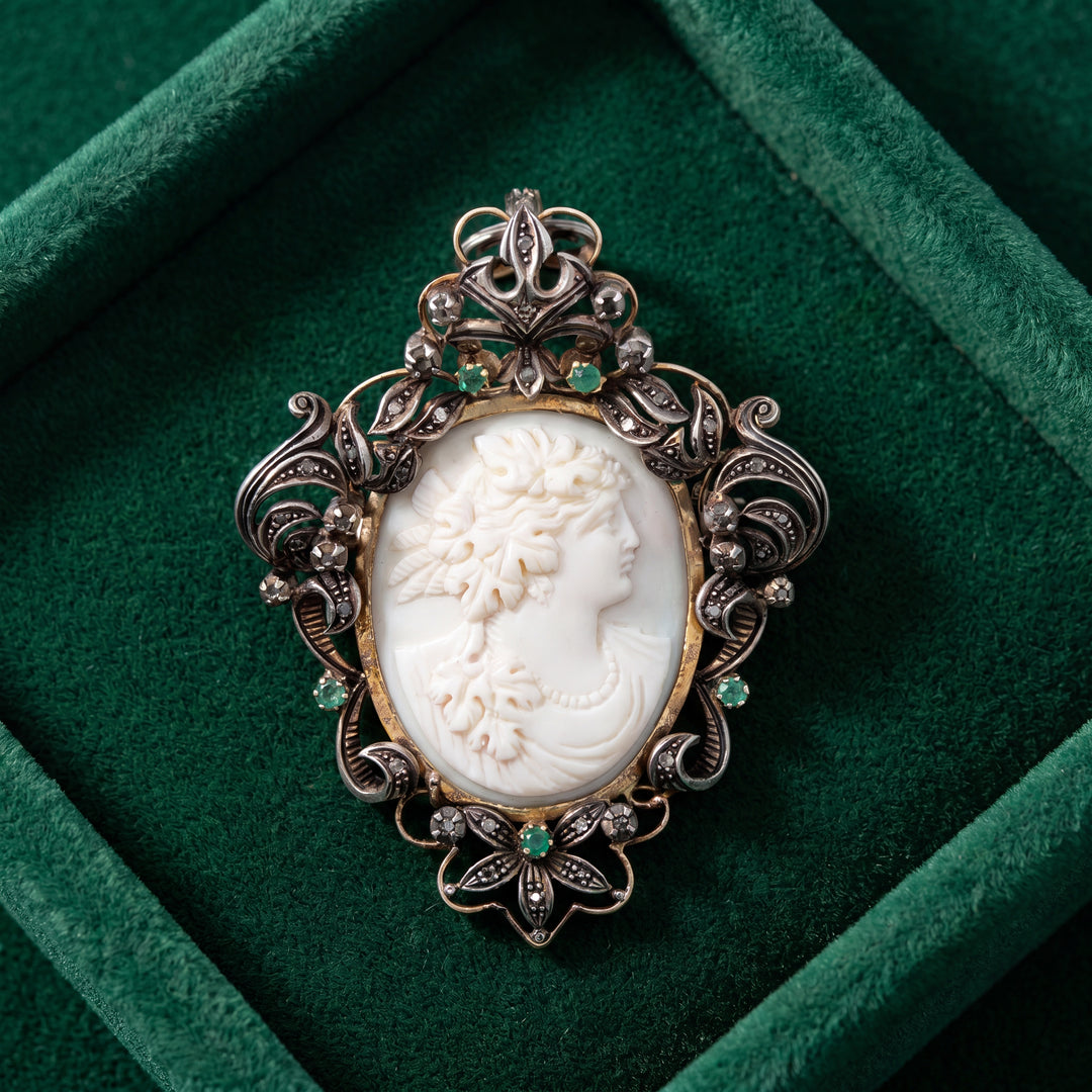 Estate 19K Yellow Gold Emerald & Silver Coral Cameo Victorian Pendant/Brooch