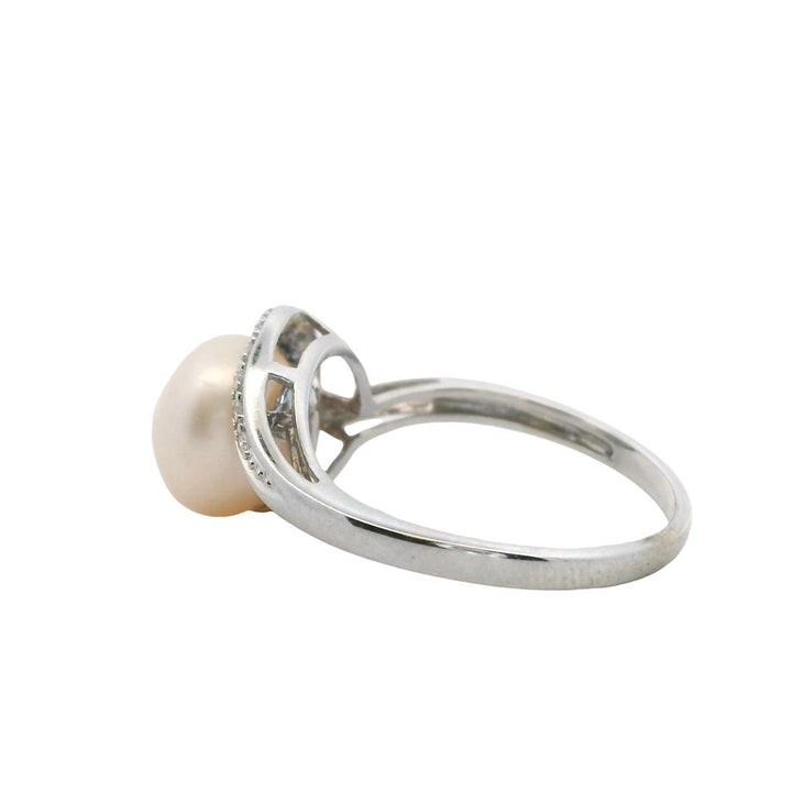 Estate 10K White Gold 9mm Freshwater Pearl & Diamond Bypass Ring