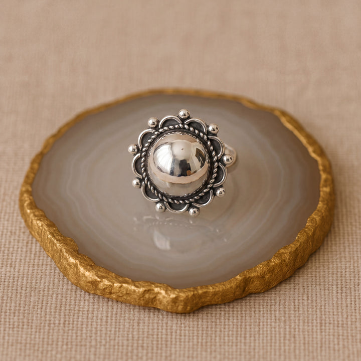 Estate Sterling Silver Button Style Ring