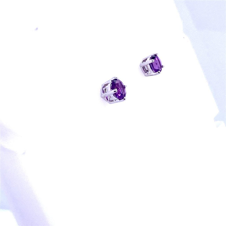 14K White Gold 0.90ctw Amethyst Stud Earrings