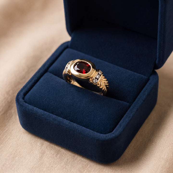 Estate 14K Yellow Gold 1.09CTW East-West Oval Garnet & Diamond Ring