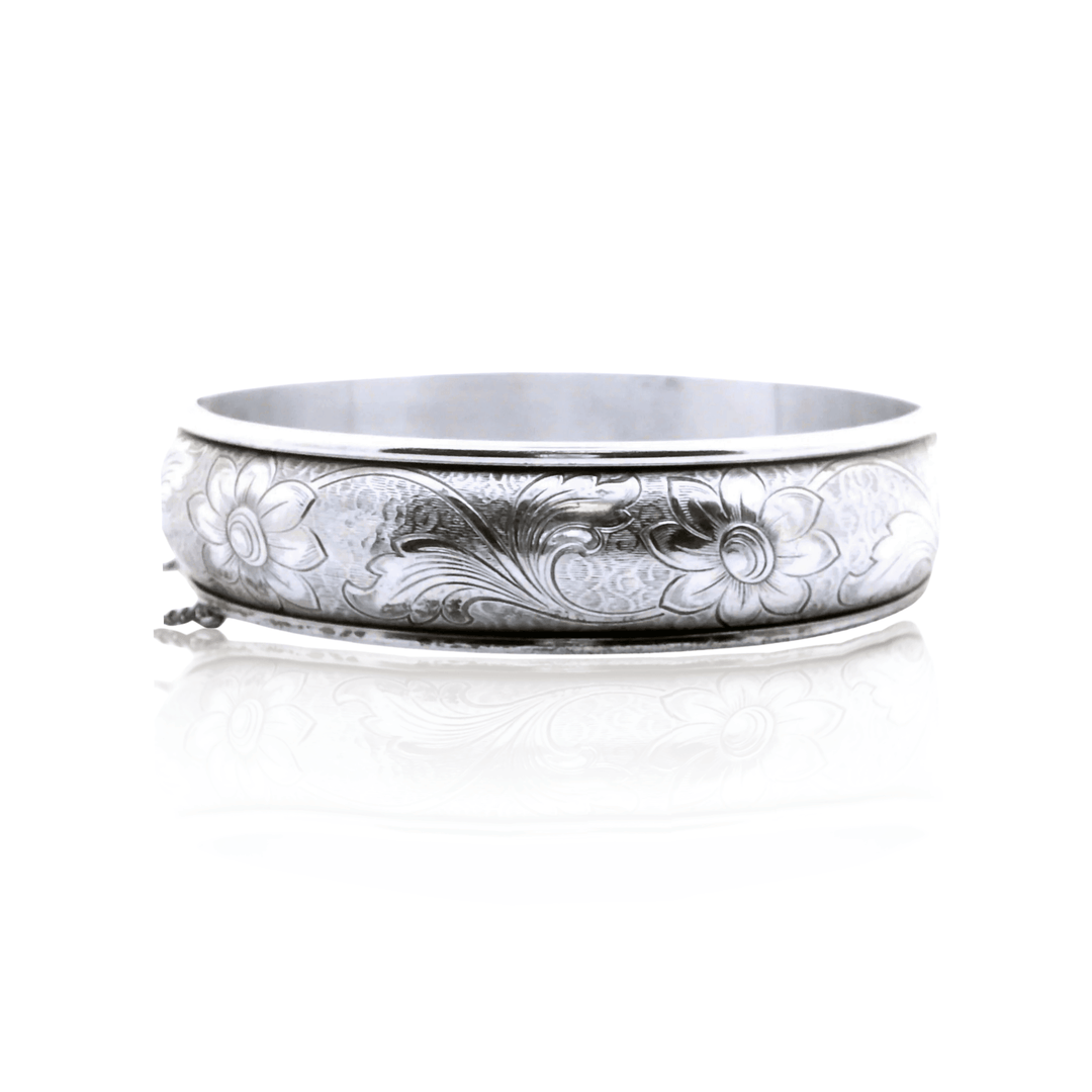 Estate Sterling Silver Engraved Floral Hinged Vintage Bangle Bracelet by Danecraft