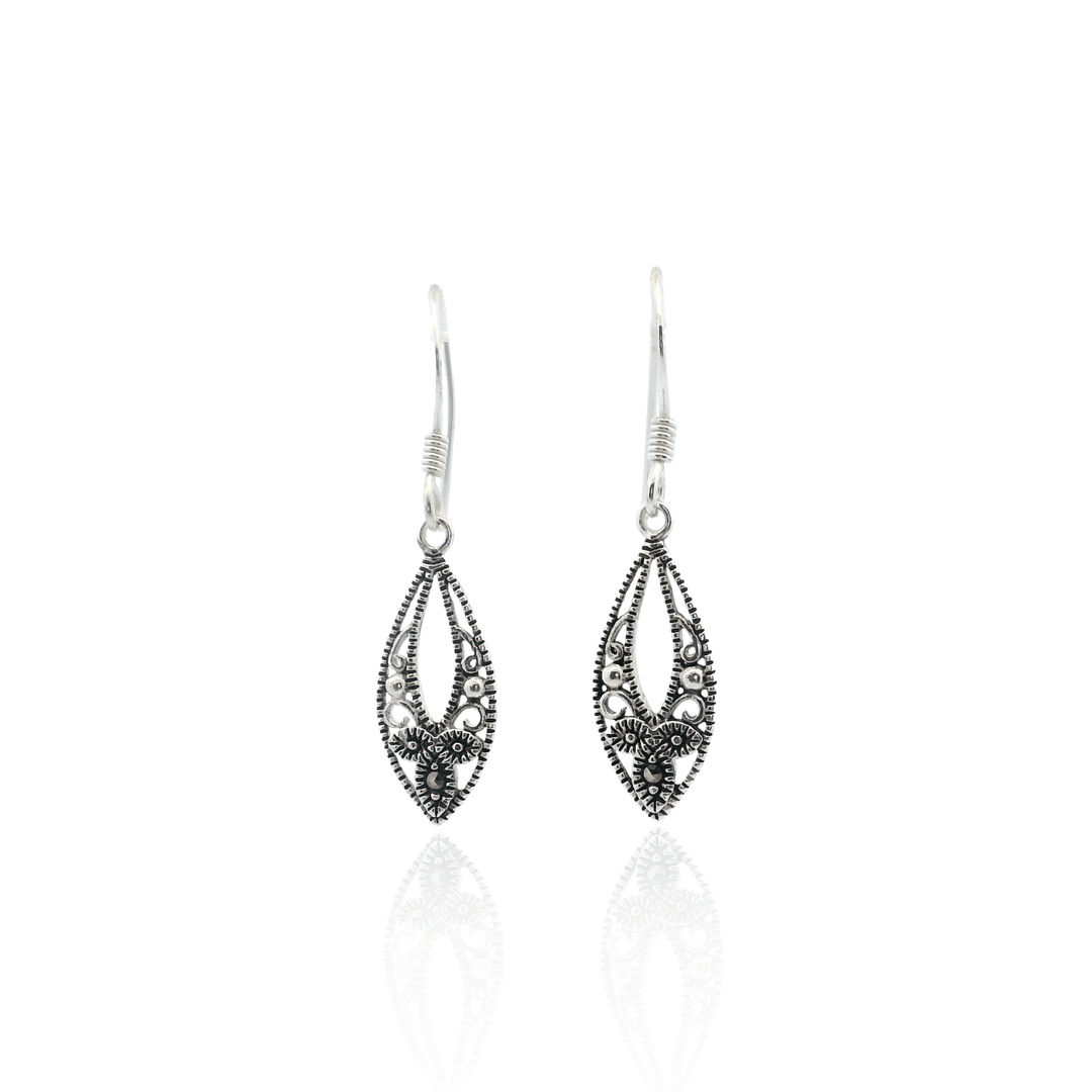 Estate Sterling Silver Oval Filigree Drop Earrings