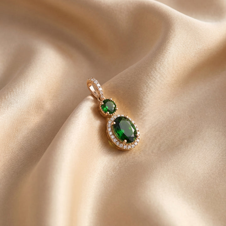 Estate 10K Yellow Gold Chrome Diopside & Cubic Zirconia Pendant