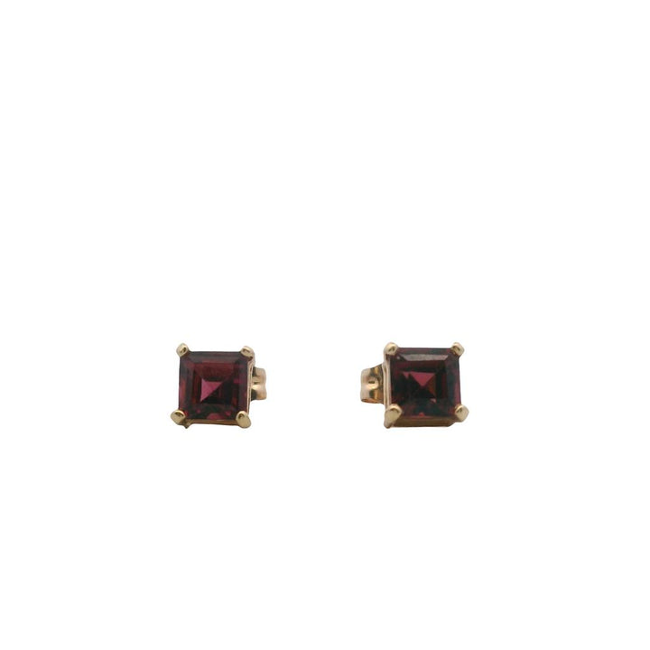 Estate 14K Yellow Gold Rhodolite Garnet Stud Earrings