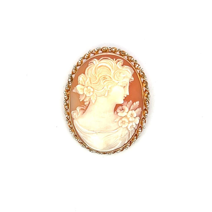 Estate 10K Yellow Gold Oval Shell Cameo Brooch