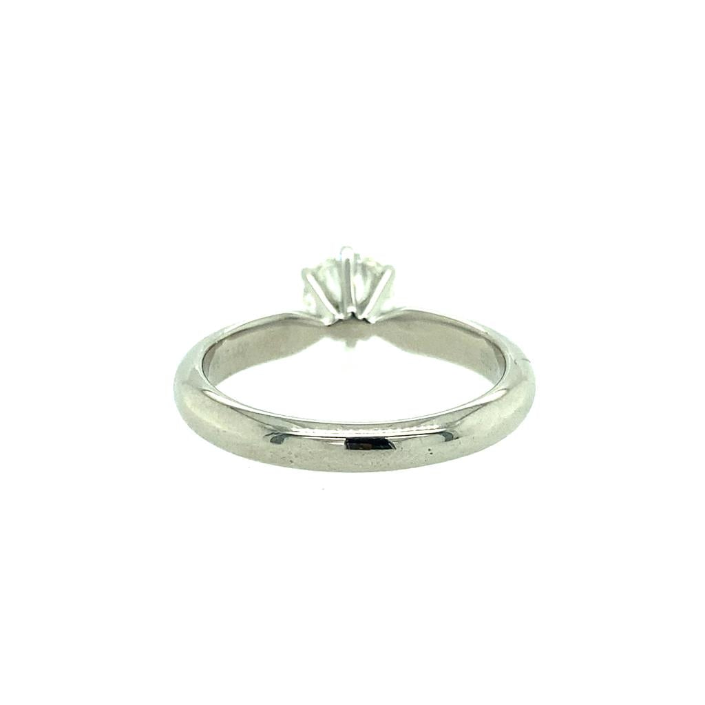 Estate Platinum 1.01ctw Round Diamond Solitaire Engagement Ring