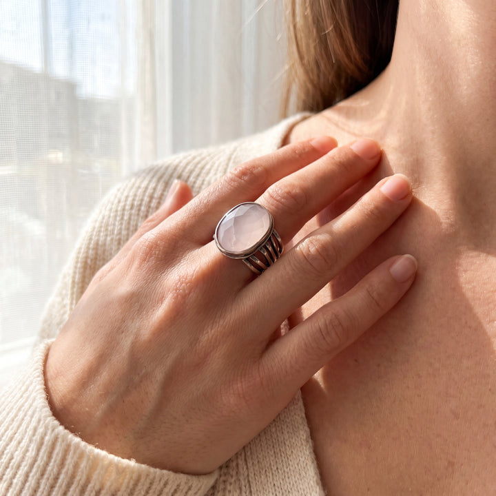 Estate Silpada Sterling Silver Faceted Oval Pink Glass Split Shank Ring