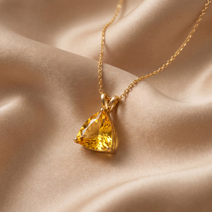 Estate 14KT Yellow Gold Fancy Triangular Citrine Pendant