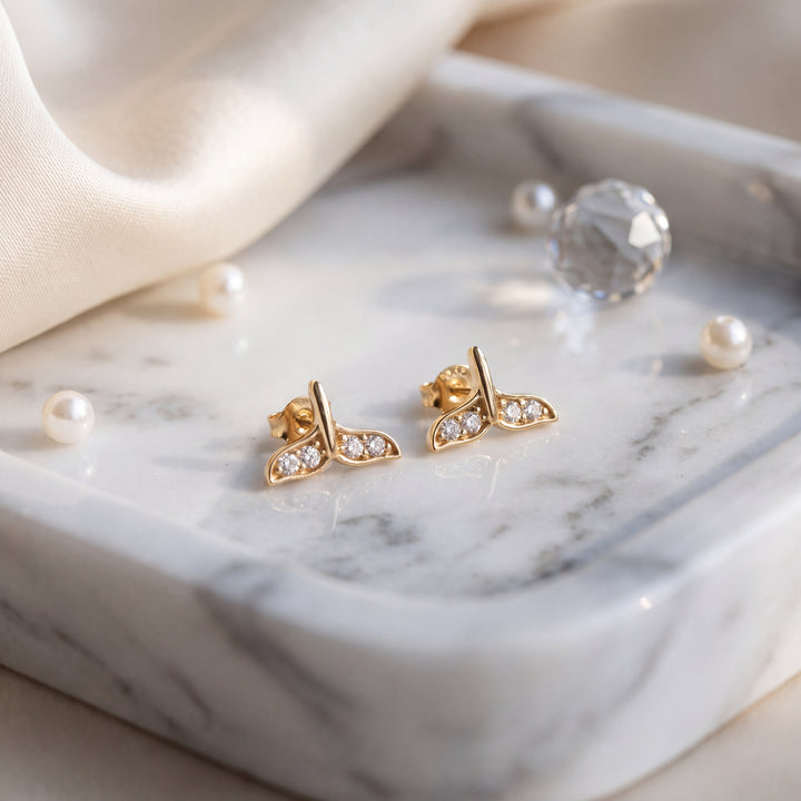 Estate 14KT Yellow Gold Cubic Zirconia Whale Tail Stud Earrings