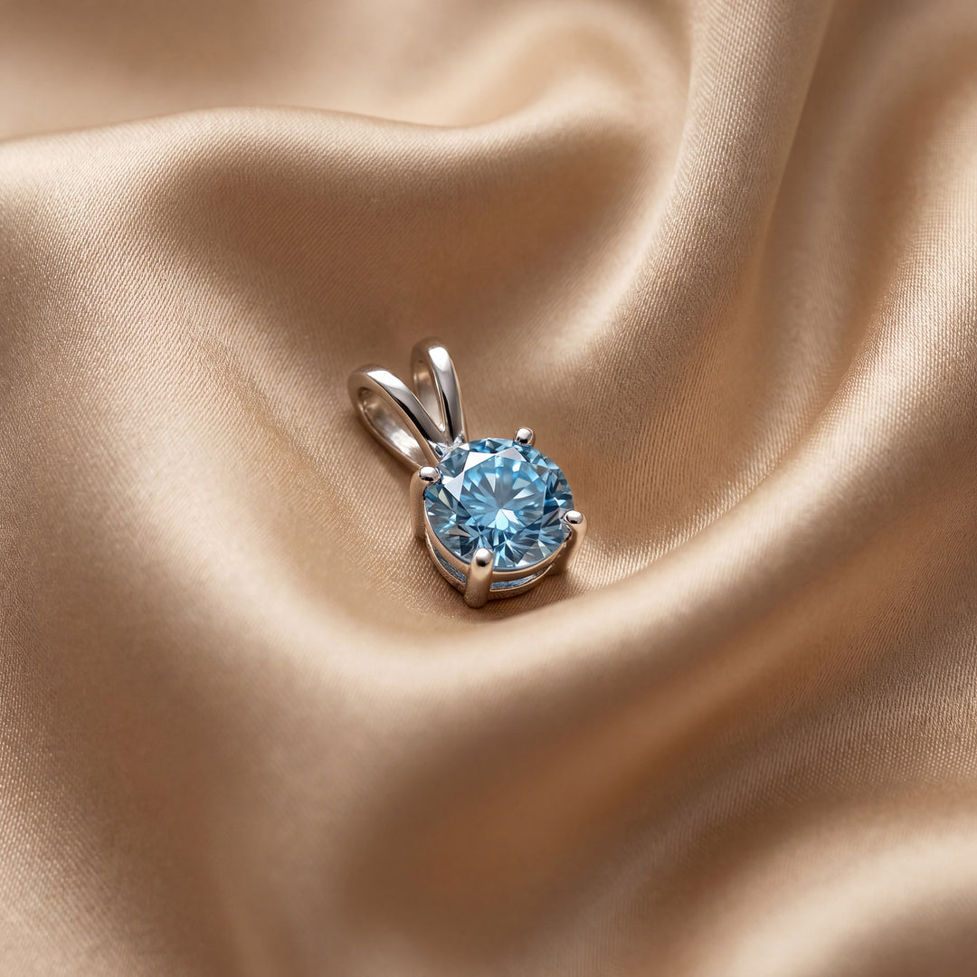 Estate 14KT White Gold 0.46CT Color-Enhanced Blue Diamond Solitaire Pendant