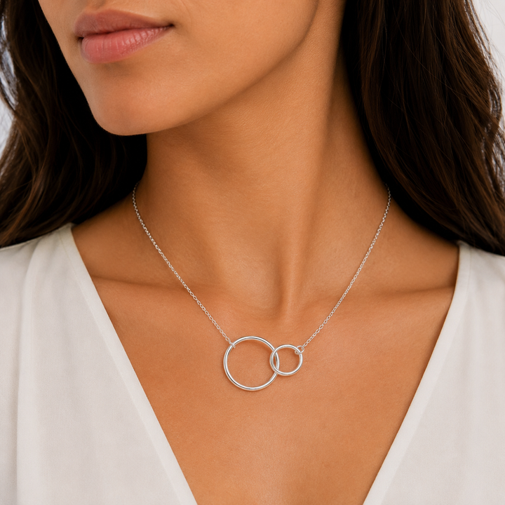 Sterling Silver Interlocking Circle Necklace