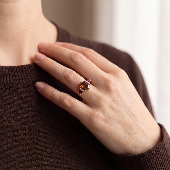 Estate 14KT Yellow Gold Hexagonal Smoky Quartz, Garnet & Diamond Three-Stone Ring