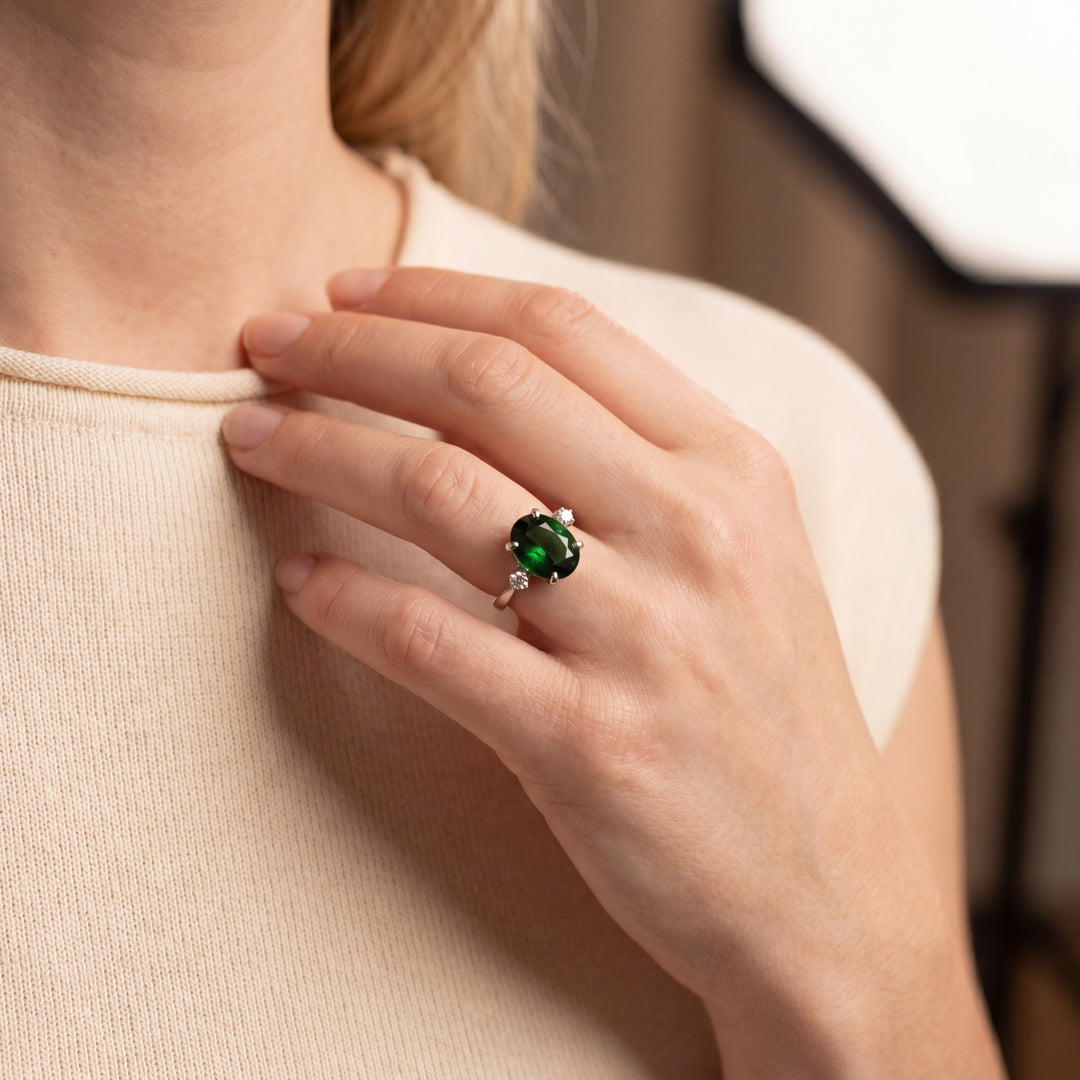 Estate 14K White Gold Oval Green Tourmaline and Diamond Ring - AS-IS