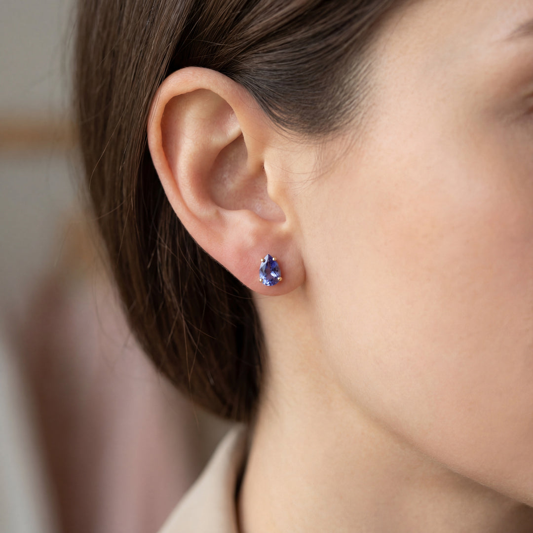 Estate 14K Yellow Gold Pear-Cut Tanzanite Solitaire Stud Earrings