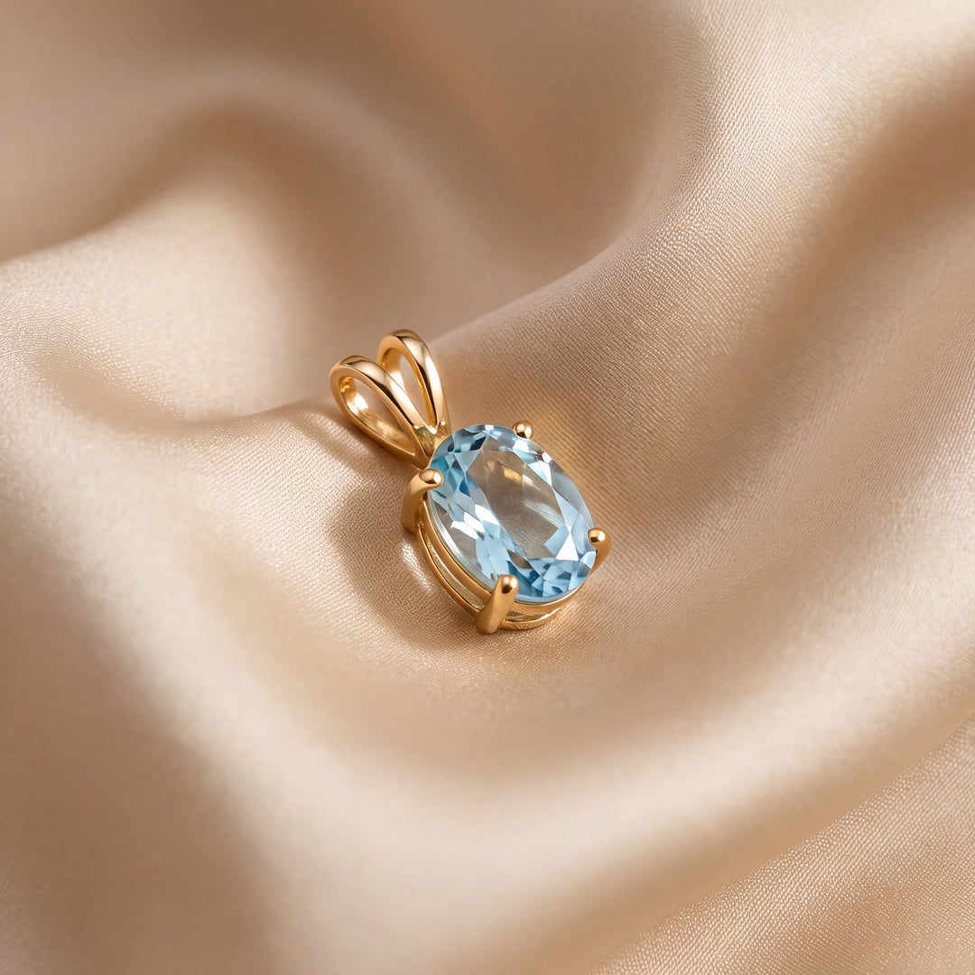 Estate 14K Yellow Gold 0.53CTW Oval Aquamarine Solitaire Vintage Pendant