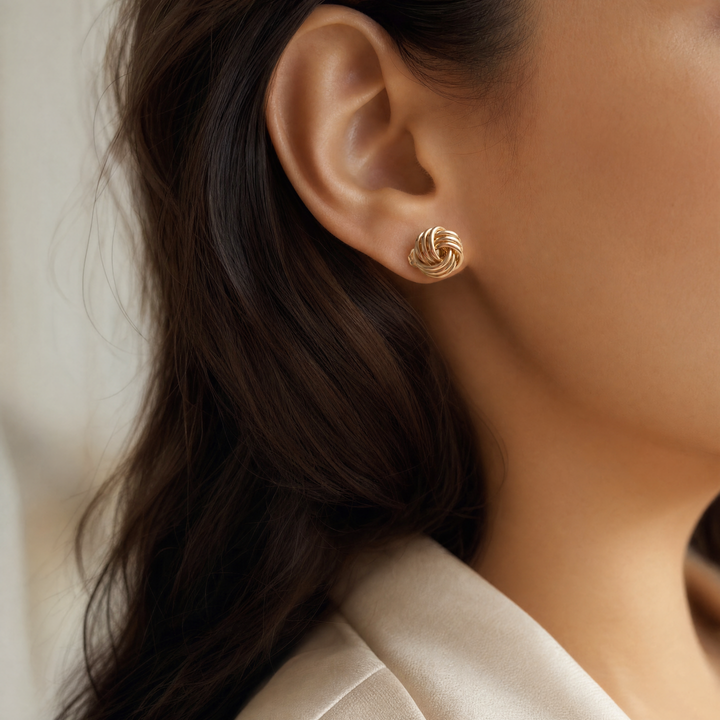 Estate 14K Yellow Gold Knot Stud Earrings