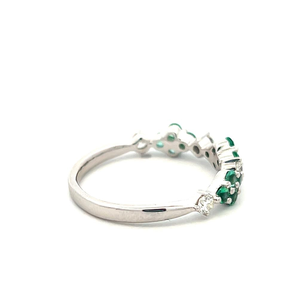 14K White Gold 0.64ctw Emerald & Diamond Floral Ring