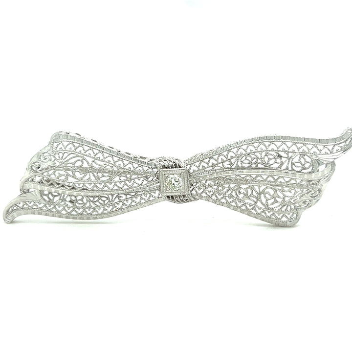 Estate 14K White Gold 0.07ctw Round Diamond Filigree Bow Brooch