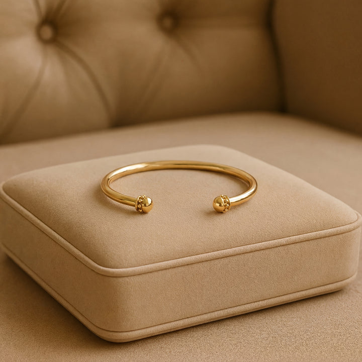Estate 18K Yellow Gold Hollow Studded Cuff Bracelet