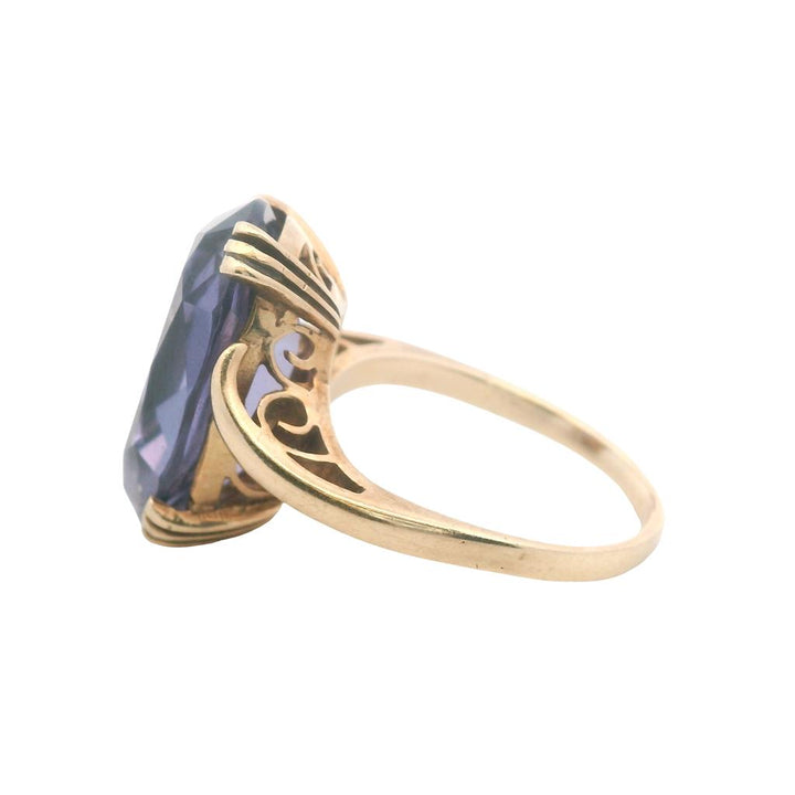 Estate 10K Yellow Gold Synthetic Color Change Sapphire Ring - 12.34 Carat Cocktail Design