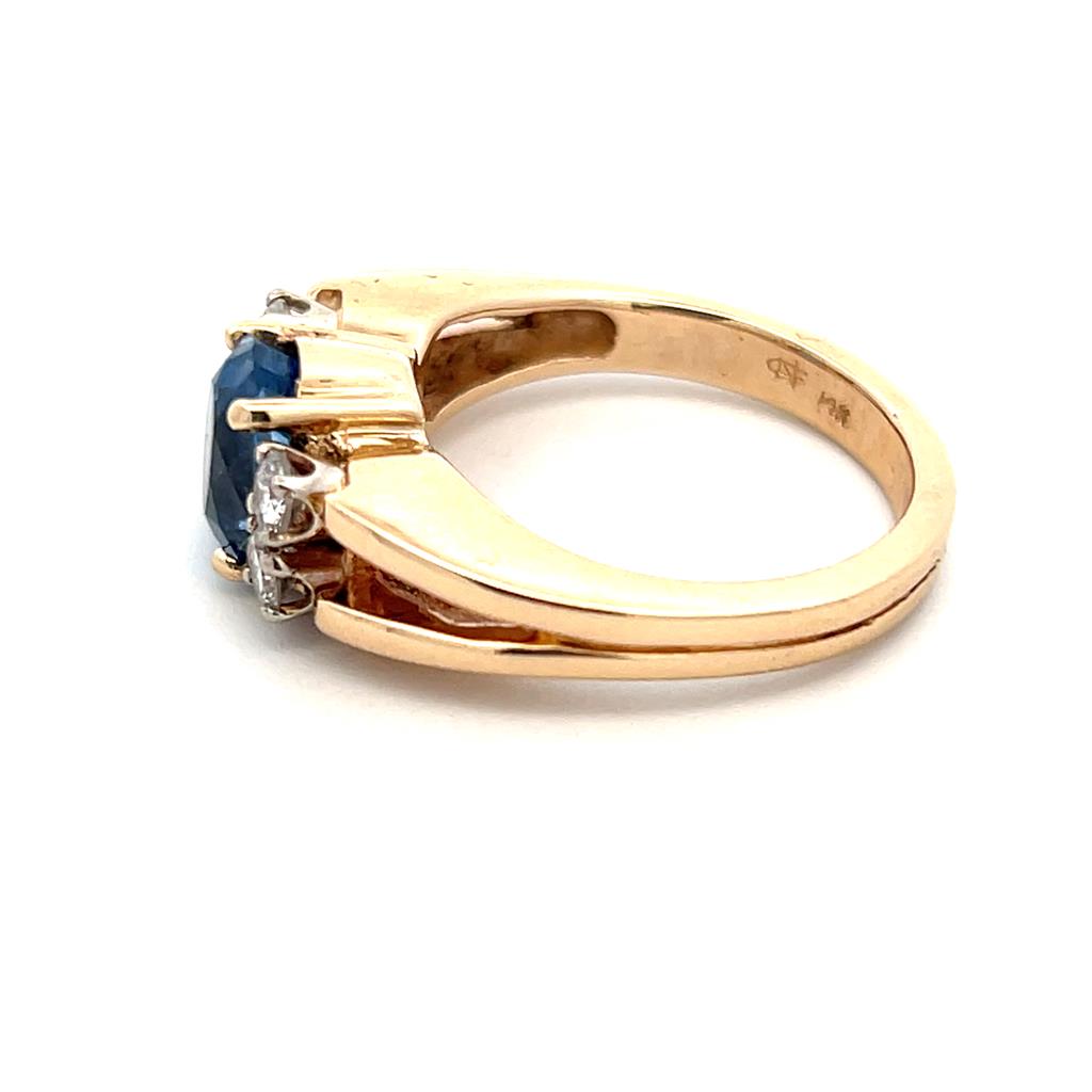 Estate 14K Yellow Gold 2.91ctw Oval Blue Sapphire & Diamond Ring