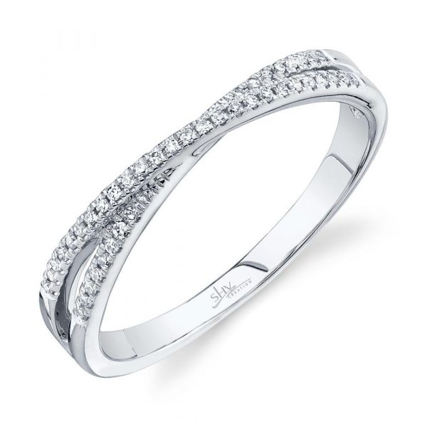 Diamond crossover ring