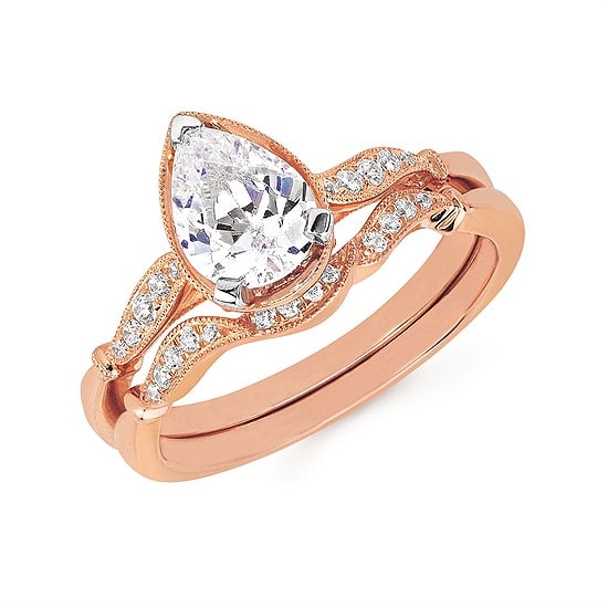 Pear Shape Vintage-Inspired Setting with matching wedding band