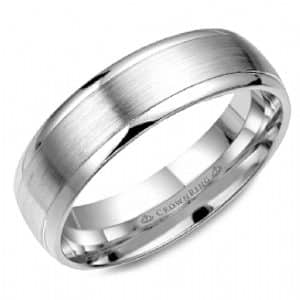 A platinum men's wedding band with a brushed finish center and polished edges