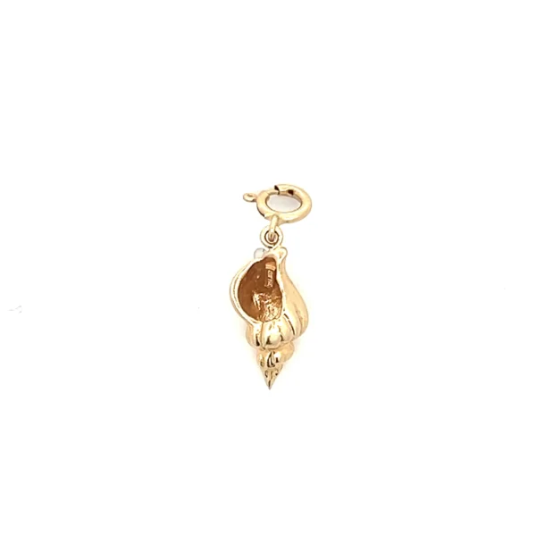 Estate 14K Yellow Gold Conch Shell Charm - 0.76 x 0.31 inches, with spring ring clasp.